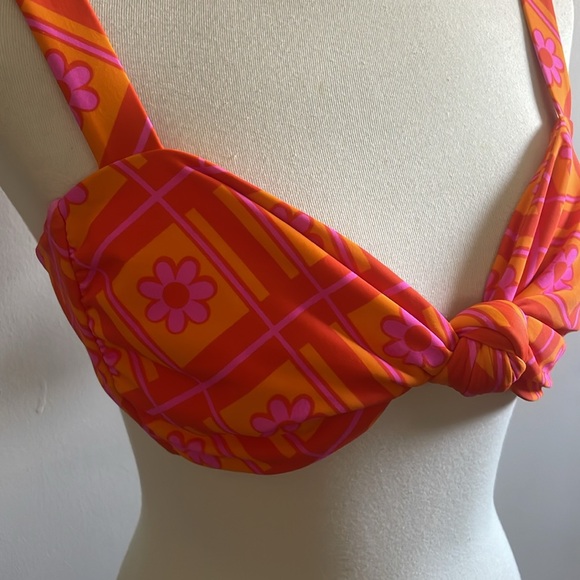 Show Me Your Mumu Sunrise Bathing Suit Top - Picture 9 of 11